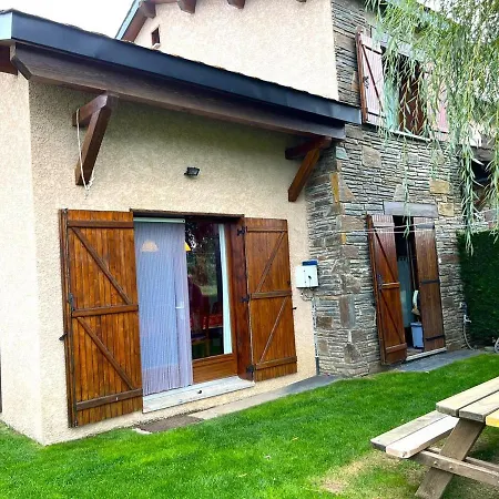 Familias En Santa Leocadia Holiday home *