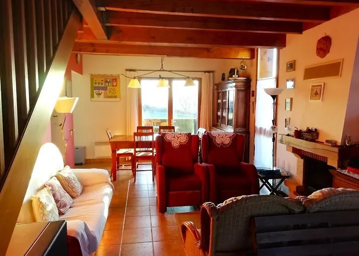 Familias En Santa Leocadia